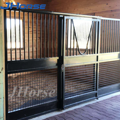 El alambre modificado para requisitos particulares Mesh Wooden Stable Horse Stall afronta portátil