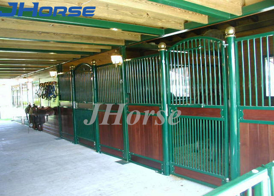 La parada del caballo de la puerta de oscilación artesona al tablero de bambú permanente resistente