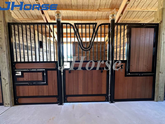 Caja de caballos ajustable de seguridad frontal estándar Equipo de caballos para caballos ecuestre
