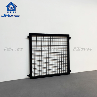 Puertas y ventanas de granero de caballos marrones rústicos personalizables con relleno de bambú o pino para granjas o plantas de fabricación