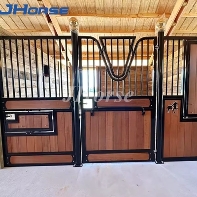 Puerta para caballos 2,2 m-2,3 m de altura Construcción a prueba de intemperie para granjas Puertas giratorias