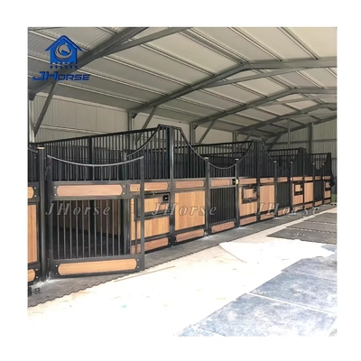 Estaciones de caballos europeas personalizables en diferentes alturas resistentes a la intemperie con puertas giratorias o deslizantes