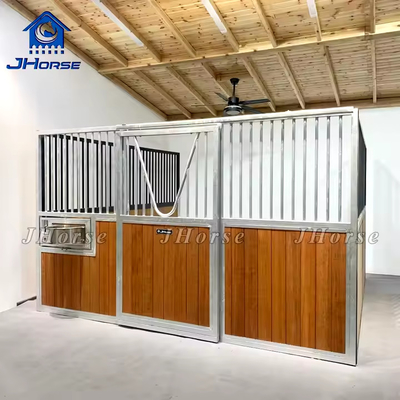 Personalizado clásico agradable HDG diseño gratuito portátil deslizante caballos establos caballos delantero temporario paneles de alimentación