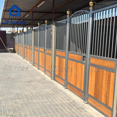 Puertas estables para caballos de acero y bambú o personalizadas